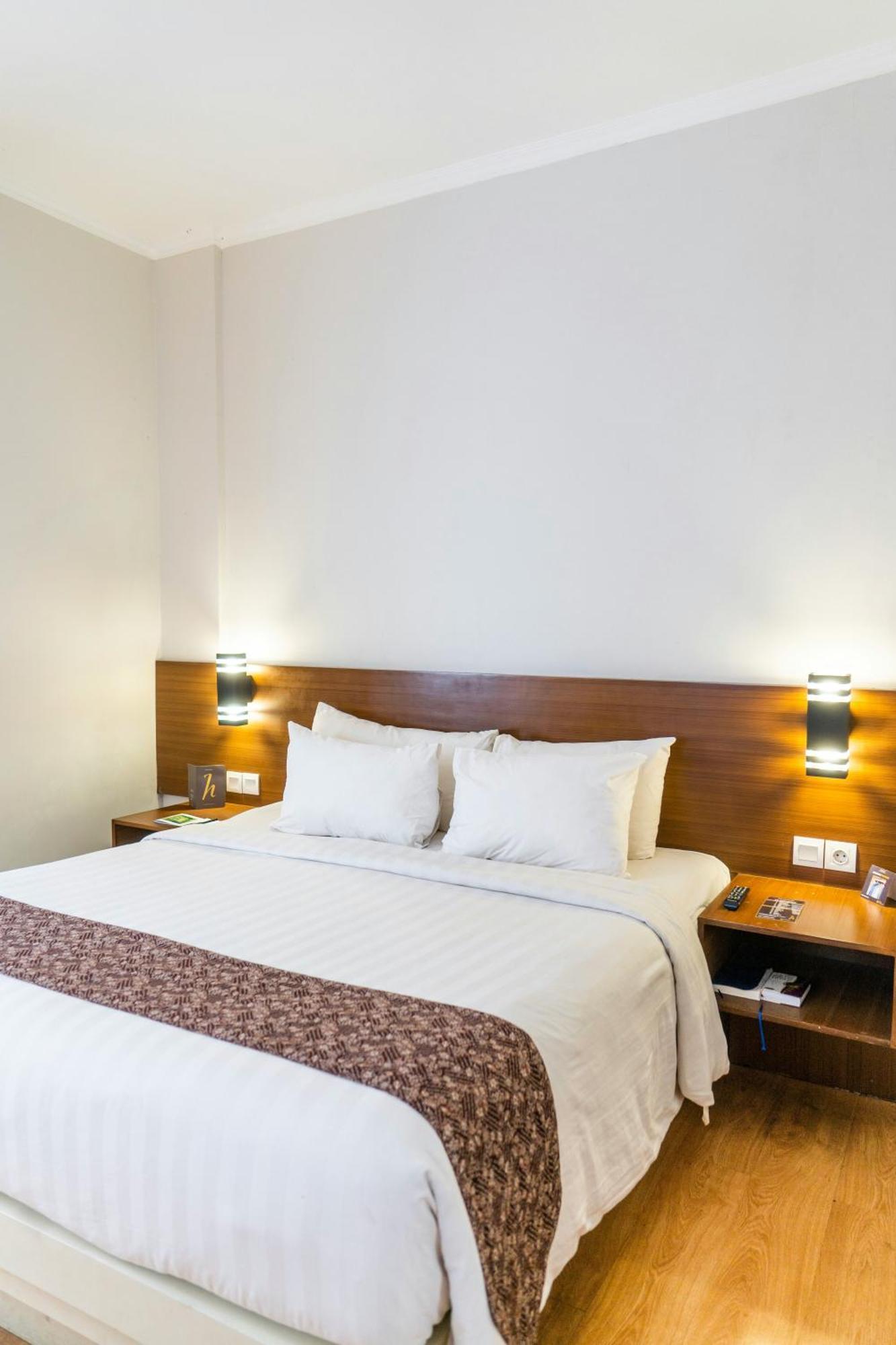 Hotel Ambience Plaza Jmd - Delhi Airport New Delhi Ngoại thất bức ảnh